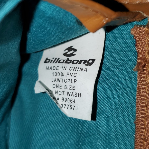 Billabong Pleated Clutch Wallet - Picture 5 of 14